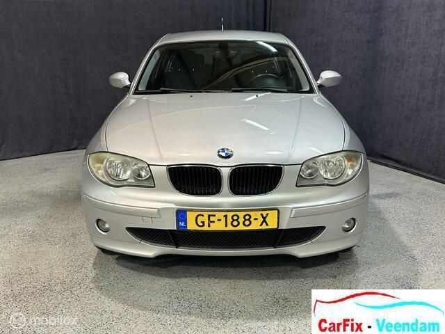Grijs Gebruikt 2006 BMW 118 Hatchback | € 4.950 (Duur) - Afbeelding 1/4