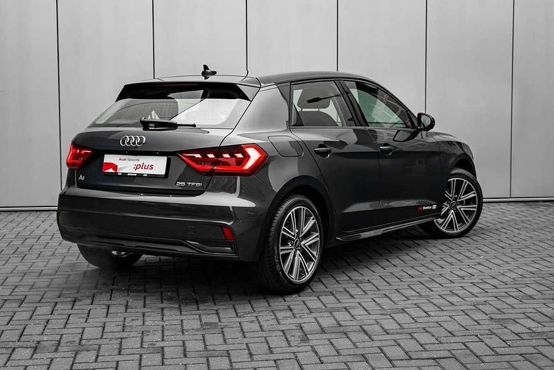 Occasion Audi A1 Sportback Advanced 95 PK (69 kW) 2025 Grijs (metallic) Hatchback