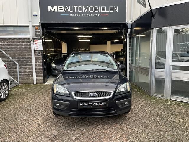 Occasion Ford Focus Futura 101 PK (74 kW) 2006 Zwart Stationwagen