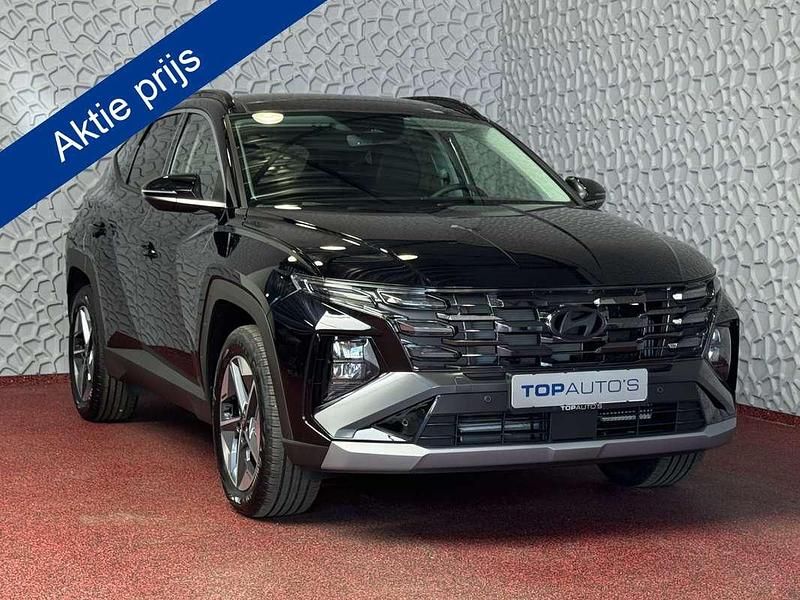 Zwart Nieuw 2025 Hyundai Tucson SUV | € 41.888 (Super prijs) - Afbeelding 1/4