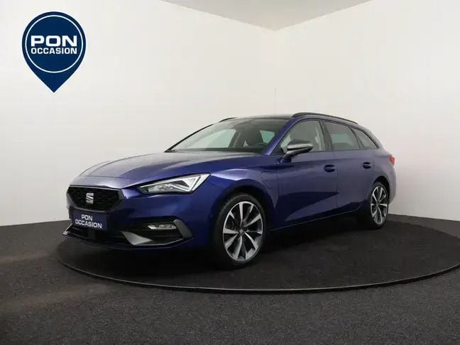 Blauw, metallic lak Gebruikt 2021 Seat Leon FR Stationwagen | € 23.950 (Eerlijke prijs) - Afbeelding 1/4