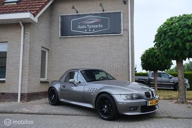 Grijs Gebruikt 2002 BMW Z3 Comfort Edition Cabriolet | € 10.250 (Eerlijke prijs) - Afbeelding 1/4