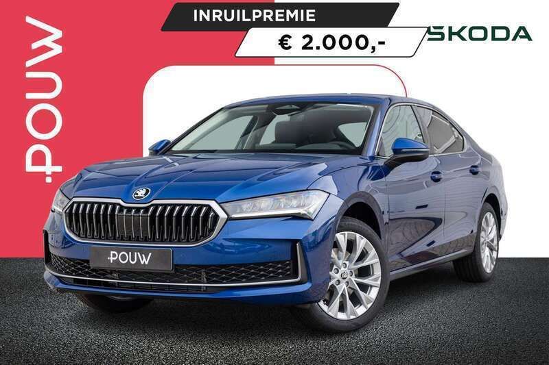 Blauw Nieuw 2024 Skoda Superb First Edition Hatchback | € 40.950 (Super prijs) - Afbeelding 1/4