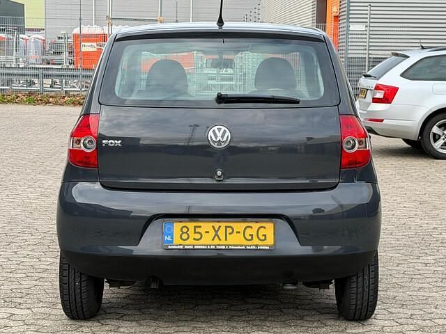 Occasion VW Fox Trendline 54 PK (39 kW) 2007 Grijs Hatchback
