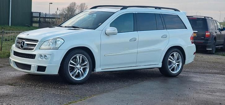 Occasion 2009 Mercedes GL500 SUV | € 15.000 - Afbeelding 1/4