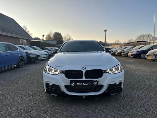 Occasion BMW 316 Executive 136 PK (100 kW) 2015 Wit, metallic lak Sedan