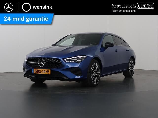 Blauw Gebruikt 2024 Mercedes CLA250 Shooting Brake Luxury Stationwagen | € 38.850 (Eerlijke prijs) - Afbeelding 1/4