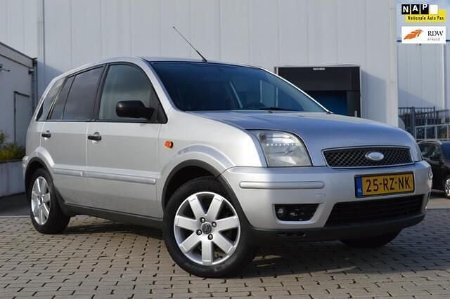 Grijs (metallic) Occasion 2005 Ford Fusion Futura MPV | € 1.995 (Goede deal) - Afbeelding 1/4