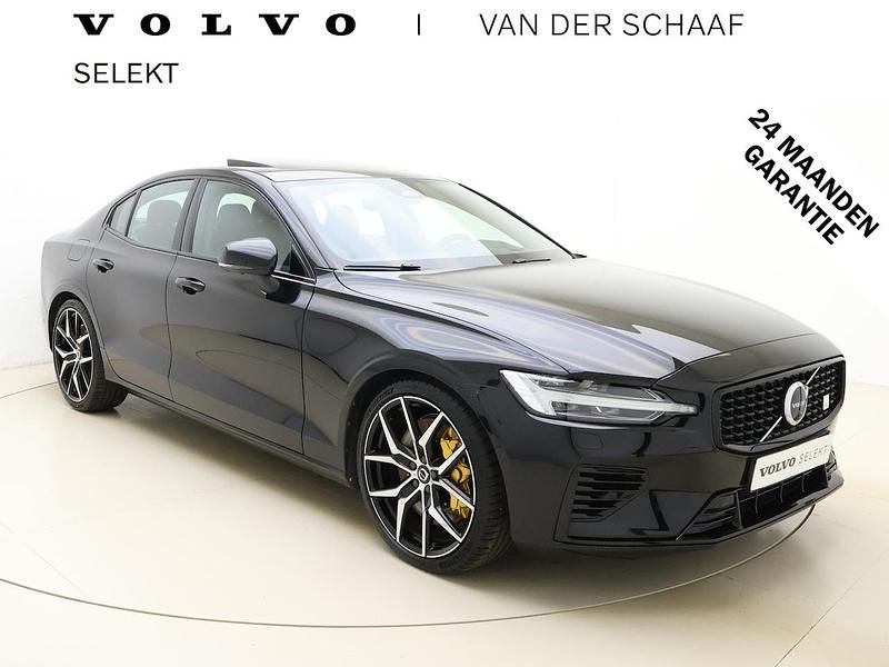 Zwart Gebruikt 2024 Volvo S60 Sedan | € 49.800 (Duur) - Afbeelding 1/4