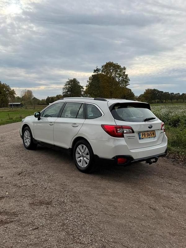 Gebruikt 2015 Subaru Outback | € 11.500 (Super prijs) - Afbeelding 1/4
