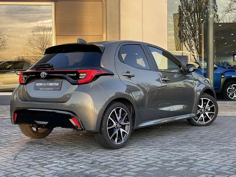 Occasion Toyota Yaris Hybrid Executive 116 PK (85 kW) 2021 Bruin Hatchback