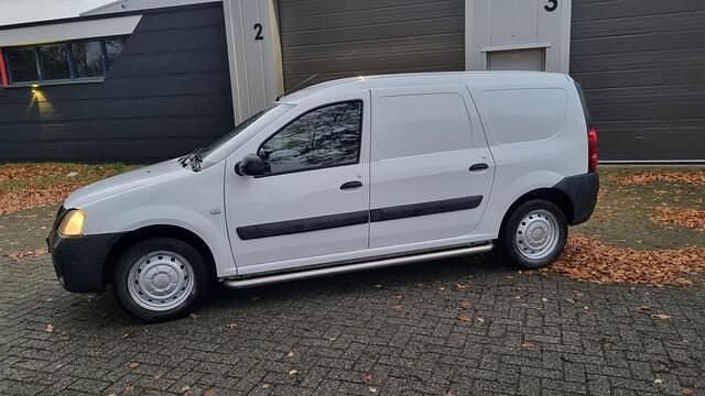 Occasion Dacia Logan 84 PK (61 kW) 2011 Overige Van