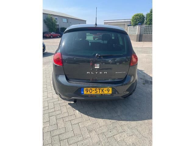 Occasion Seat Altea Copa 105 PK (77 kW) 2011 Grijs MPV