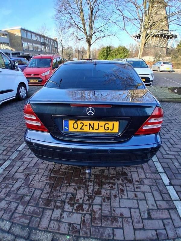 Occasion Mercedes C180 143 PK (105 kW) 2003 Sedan