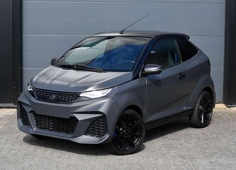 Grijs Gebruikt 2024 Aixam Coupe GTI Coupé | € 17.750 - Afbeelding 1/4