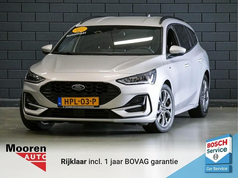 Grijs Gebruikt 2023 Ford Focus Style Stationwagen | € 22.500 (Iets duurder) - Afbeelding 1/4