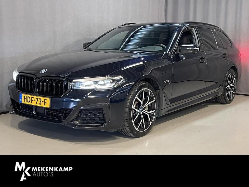 Zwart Gebruikt 2021 BMW 530 Executive Stationwagen | € 35.950 (Eerlijke prijs) - Afbeelding 1/4