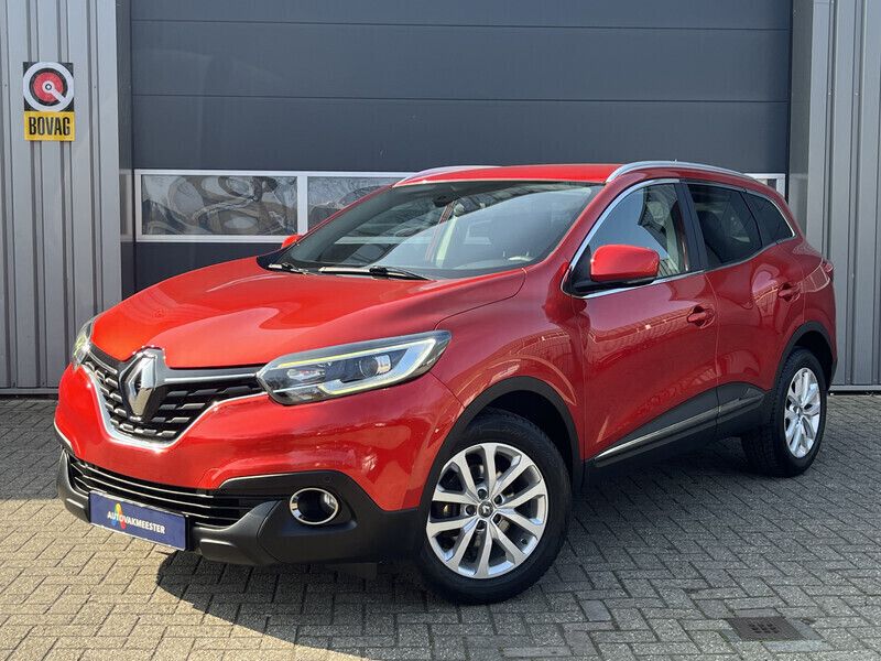 Rood Gebruikt 2019 Renault Kadjar Intens SUV | € 12.450 (Goede deal) - Afbeelding 1/4