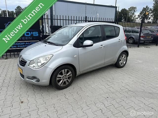 Grijs Gebruikt 2011 Opel Agila Edition Hatchback | € 2.950 (Goede deal) - Afbeelding 1/4