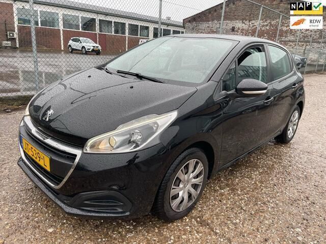 Zwart Gebruikt 2016 Peugeot 208 Active Hatchback | € 4.999 (Eerlijke prijs) - Afbeelding 1/4