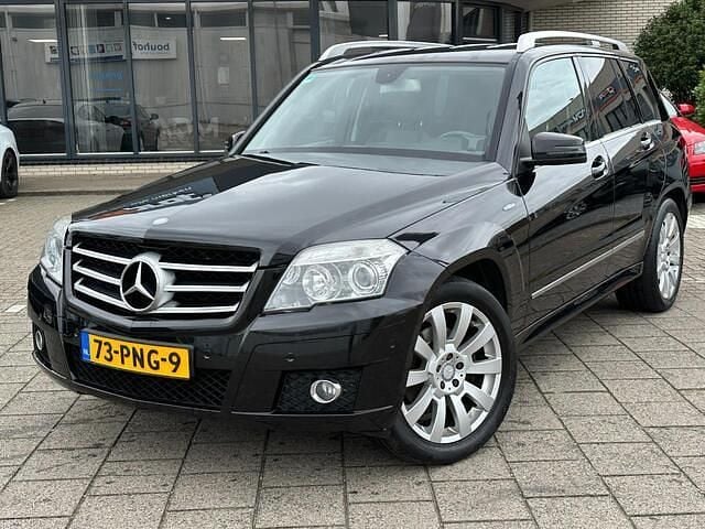Zwart Gebruikt 2011 Mercedes GLK200 Business SUV | € 7.450 - Afbeelding 1/4