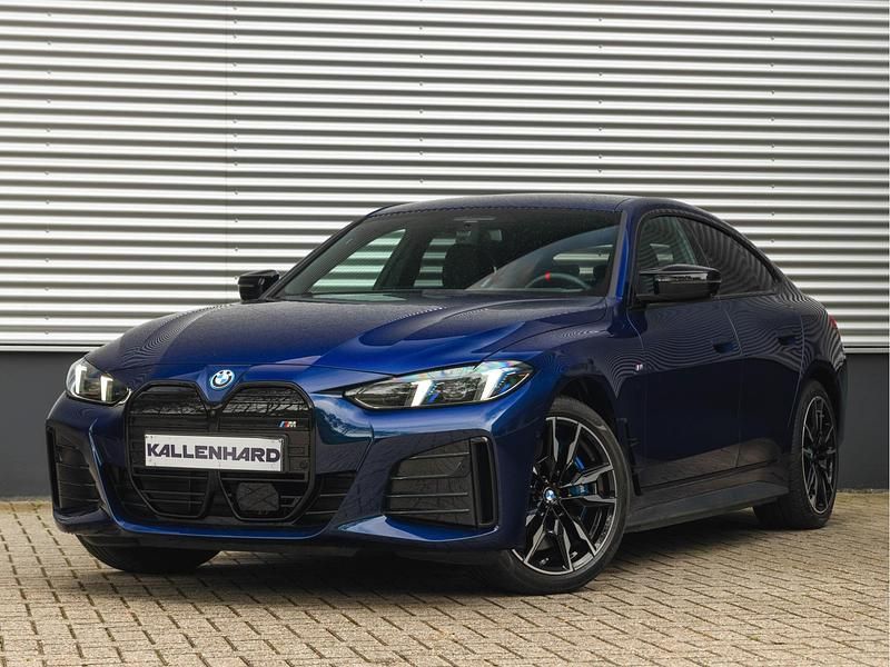 Blauw Gebruikt 2024 BMW i4 Sedan | € 59.875 (Duur) - Afbeelding 1/4