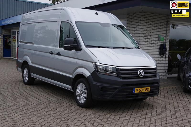 Grijs Gebruikt 2023 VW Crafter Comfortline Van | € 28.950 (Iets duurder) - Afbeelding 1/4