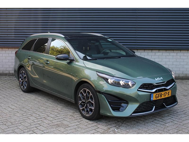 Occasion Kia Ceed Sportswagon GT-Line 140 PK (102 kW) 2024 Groen Stationwagen
