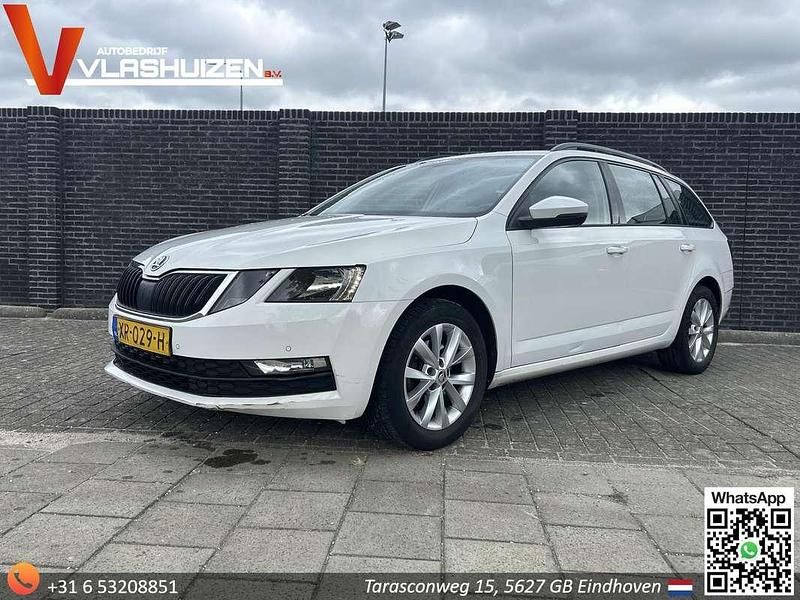 Wit Gebruikt 2019 Skoda Octavia Business Line Stationwagen | € 7.200 (Goede deal) - Afbeelding 1/4