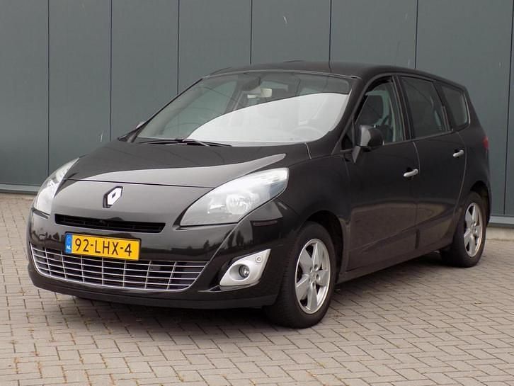 Zwart Occasion 2010 Renault Grand Scénic III Dynamique MPV | € 899 (Super prijs) - Afbeelding 1/3