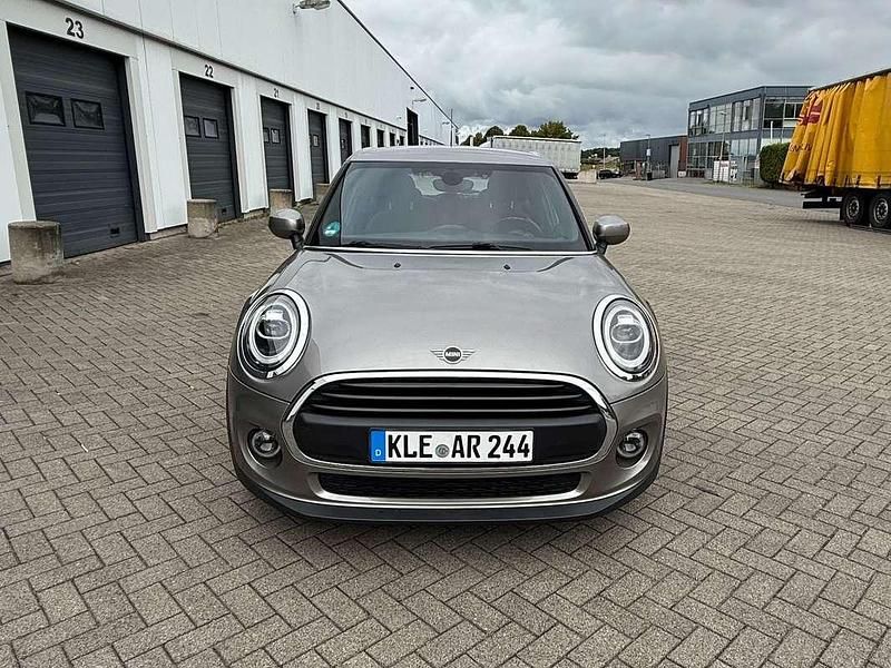 Occasion Mini ONE 102 PK (75 kW) 2019 Grijs Hatchback