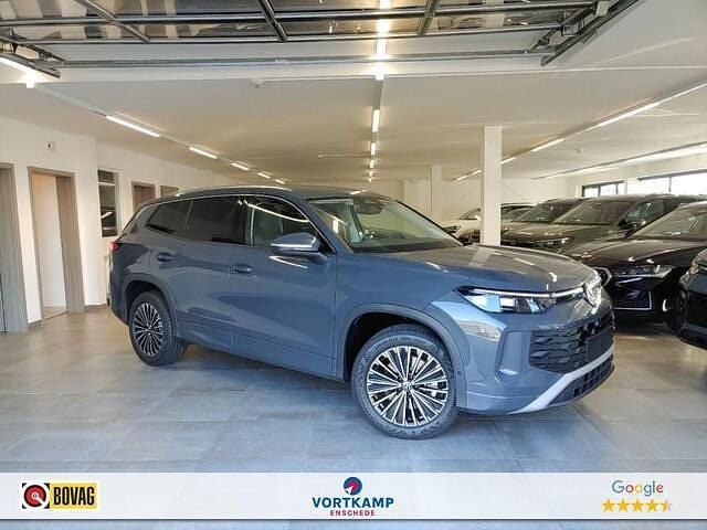 Grijs Nieuw 2025 VW Tayron Life SUV | € 52.950 (Super prijs) - Afbeelding 1/4