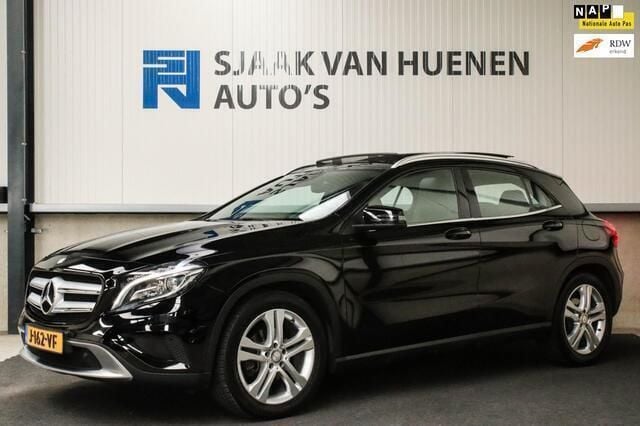 Zwart Gebruikt 2014 Mercedes GLA200 Sport Edition SUV | € 22.949 (Duur) - Afbeelding 1/4