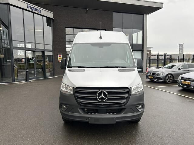 Occasion Mercedes Sprinter 170 PK (125 kW) 2023 Zilver Van