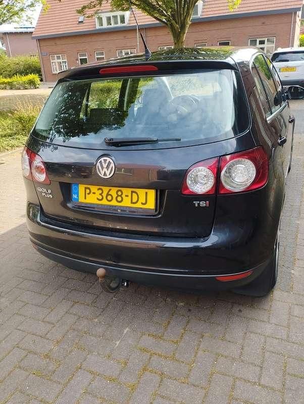 Zwart Gebruikt 2007 VW Touran Comfortline MPV | € 4.999 (Iets duurder) - Afbeelding 1/4
