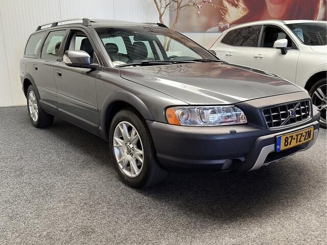 Grijs Gebruikt 2007 Volvo XC70 Stationwagen | € 4.440 (Super prijs) - Afbeelding 1/4