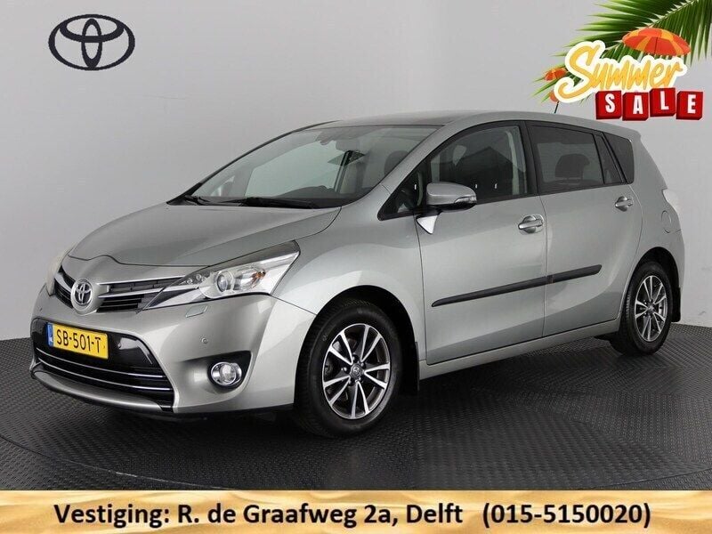 Grijs Gebruikt 2013 Toyota Verso Business Edition MPV | € 10.400 (Eerlijke prijs) - Afbeelding 1/4