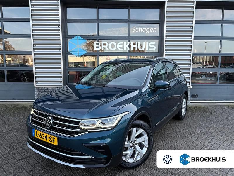 Blauw Occasion 2021 VW Tiguan Elegance SUV | € 29.945 (Eerlijke prijs) - Afbeelding 1/4