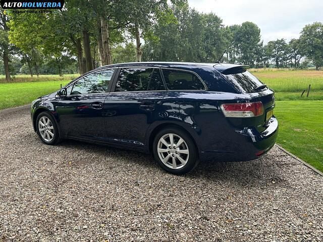 Occasion Toyota Avensis 152 PK (111 kW) 2009 Blauw Stationwagen