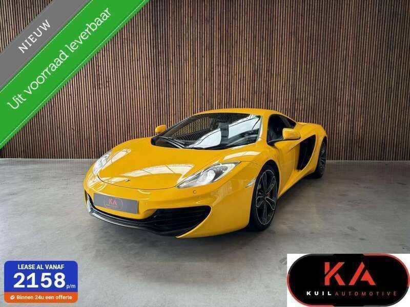 Geel Gebruikt 2013 McLaren MP4-12C Coupé | € 134.644 - Afbeelding 1/4