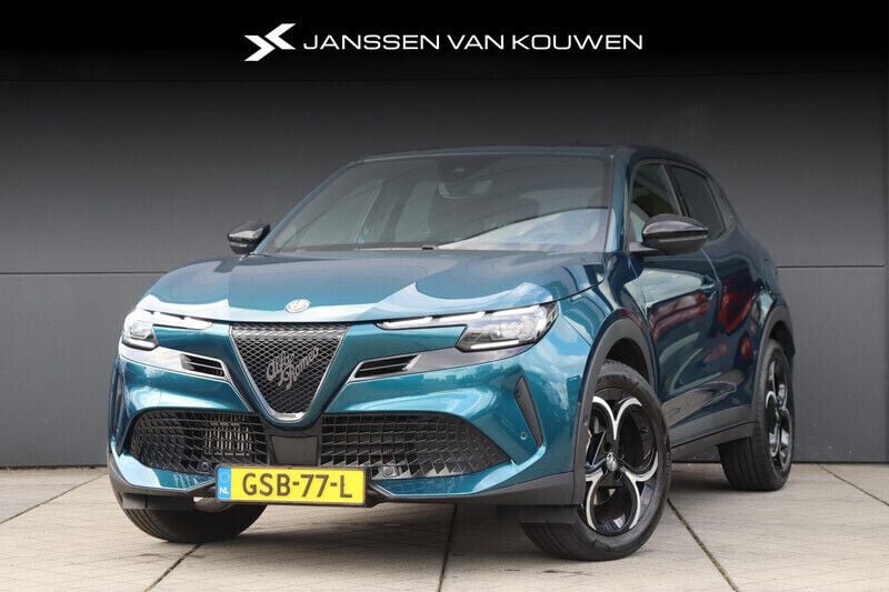 Blauw Gebruikt 2024 Alfa Romeo Junior Edizione Speciale SUV | € 32.845 (Eerlijke prijs) - Afbeelding 1/4
