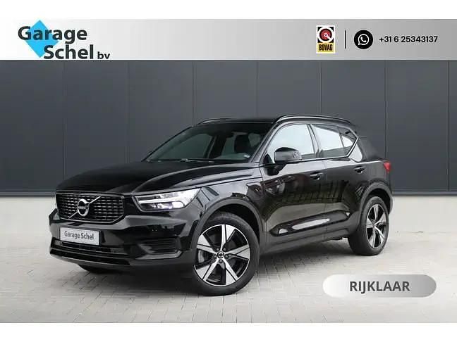 Gebruikt 2022 Volvo XC40 R-Design SUV | € 33.950 (Eerlijke prijs) - Afbeelding 1/4