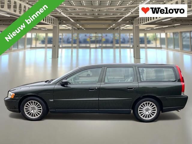 Groen Occasion 2005 Volvo V70 Momentum Stationwagen | € 2.950 (Goede deal) - Afbeelding 1/4