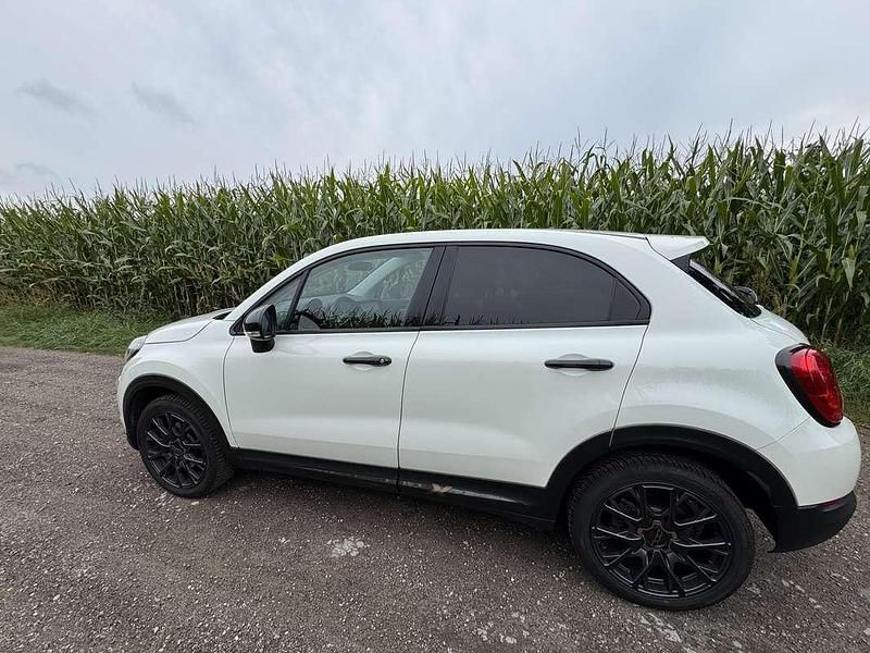 Wit Gebruikt 2017 Fiat 500X S SUV | € 12.500 (Eerlijke prijs) - Afbeelding 1/4