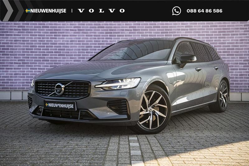 Grijs Gebruikt 2021 Volvo V60 R-Design Stationwagen | € 33.899 (Iets duurder) - Afbeelding 1/4