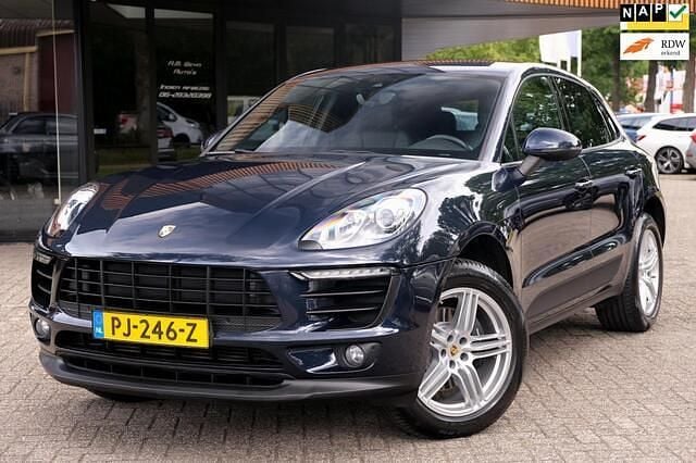 Blauw, metallic lak Gebruikt 2017 Porsche Macan SUV | € 34.950 (Super prijs) - Afbeelding 1/4