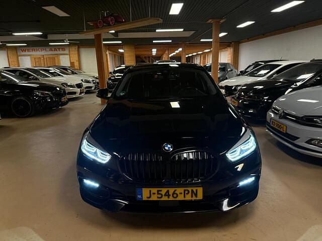 Occasion BMW 118 Executive 140 PK (102 kW) 2020 Zwart Hatchback