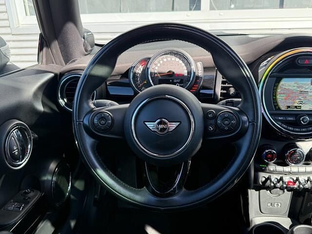 Occasion Mini Cooper 136 PK (100 kW) 2016 Zwart Hatchback