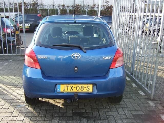 Occasion Toyota Yaris Terra 69 PK (50 kW) 2006 Blauw Hatchback