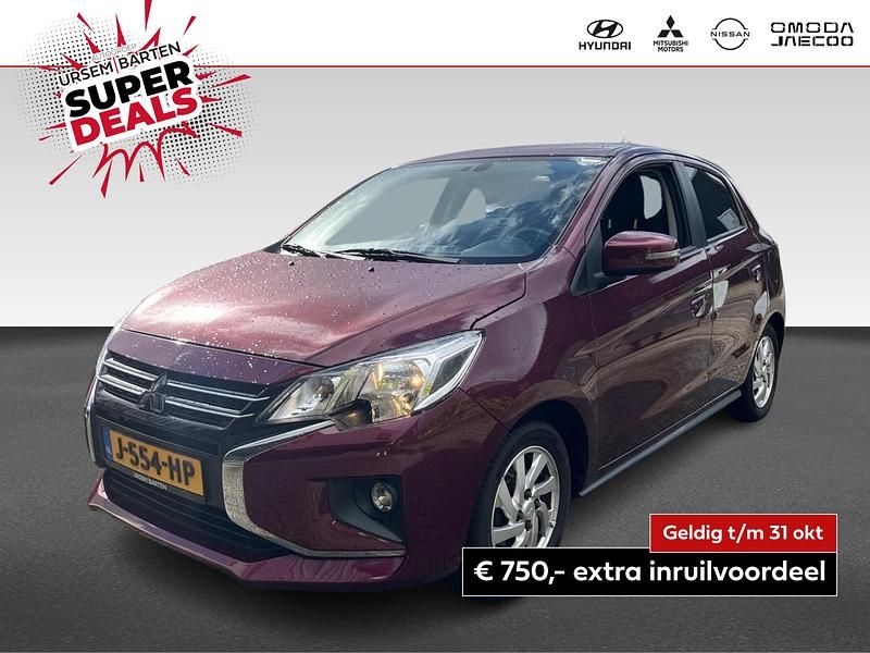 Rood Gebruikt 2020 Mitsubishi Space Star Hatchback | € 14.430 (Iets duurder) - Afbeelding 1/4